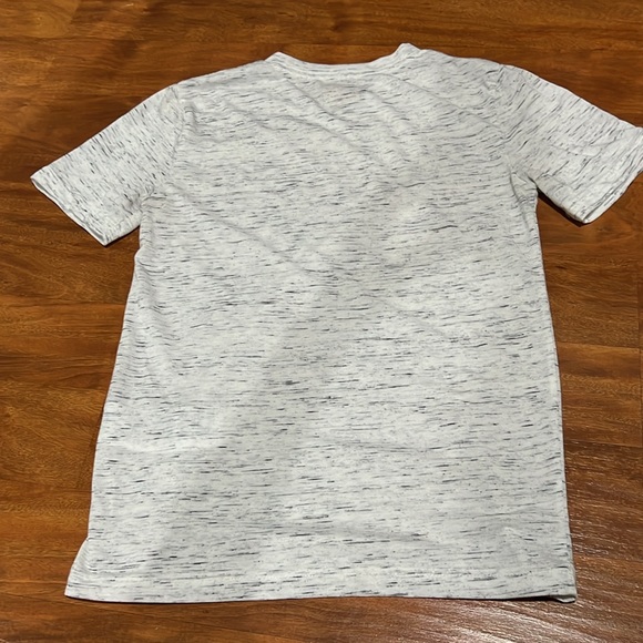 Hurley T Shirt with Small Logo Gray Soft - Picture 5 of 6